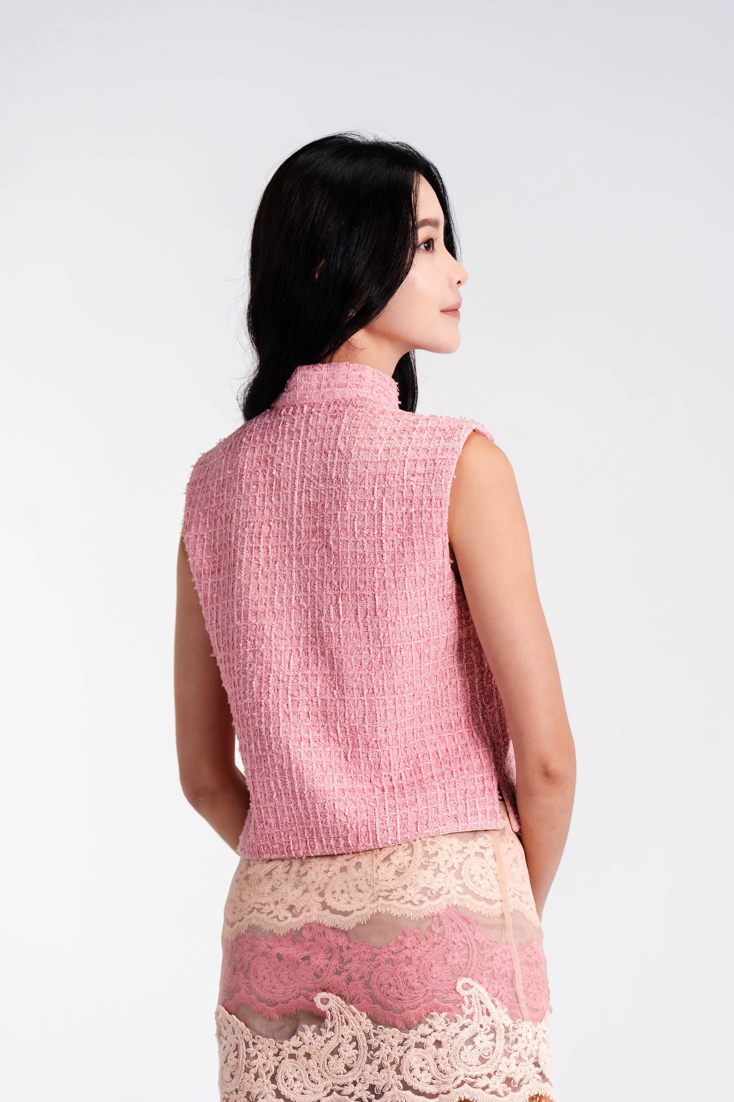 PEONY TWEED VEST WITH MANDARIN BUTTONS