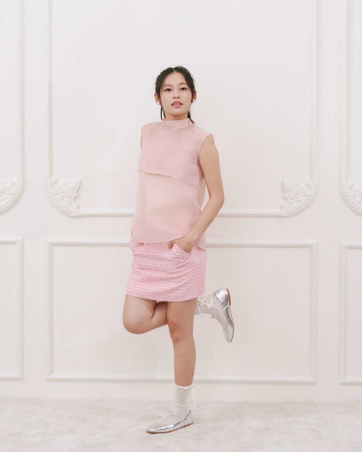 PEONY SLEEVELESS ORGANZA TOP