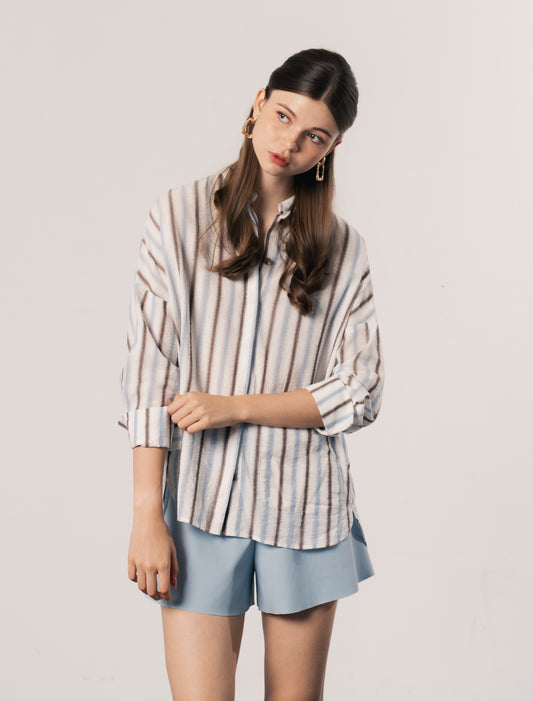 THE PEBBLE STRIPED BUTTON-DOWN SHIRT [UNISEX]